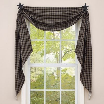 Sturbridge Black Fishtail Swag