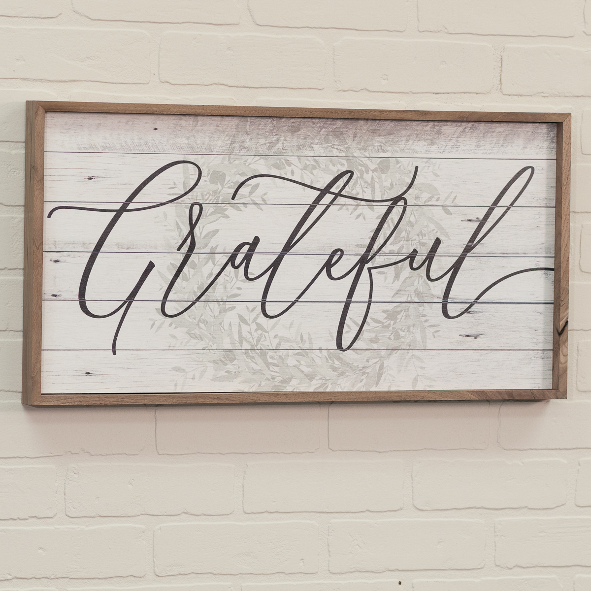 Washed Grateful Wreath Wooden Sign