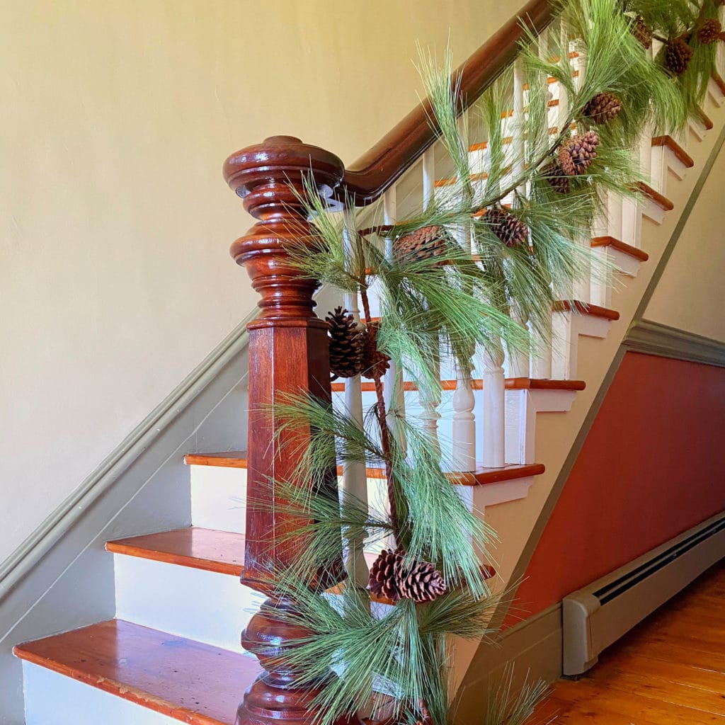 Realistic Long Needle Pine Rope Garland - 9' Long, Real Pine Cones