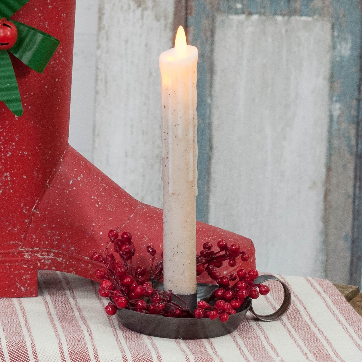 Red Berry Candle Ring Piper Classics