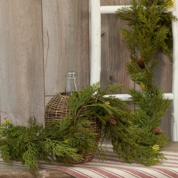 Alpine Cedar Garland - Piper Classics