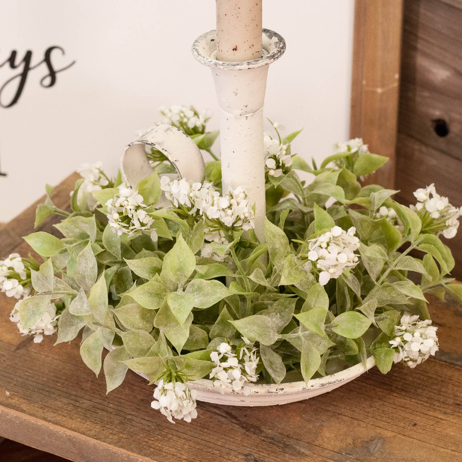 Late Bloomer Candle Ring White 3