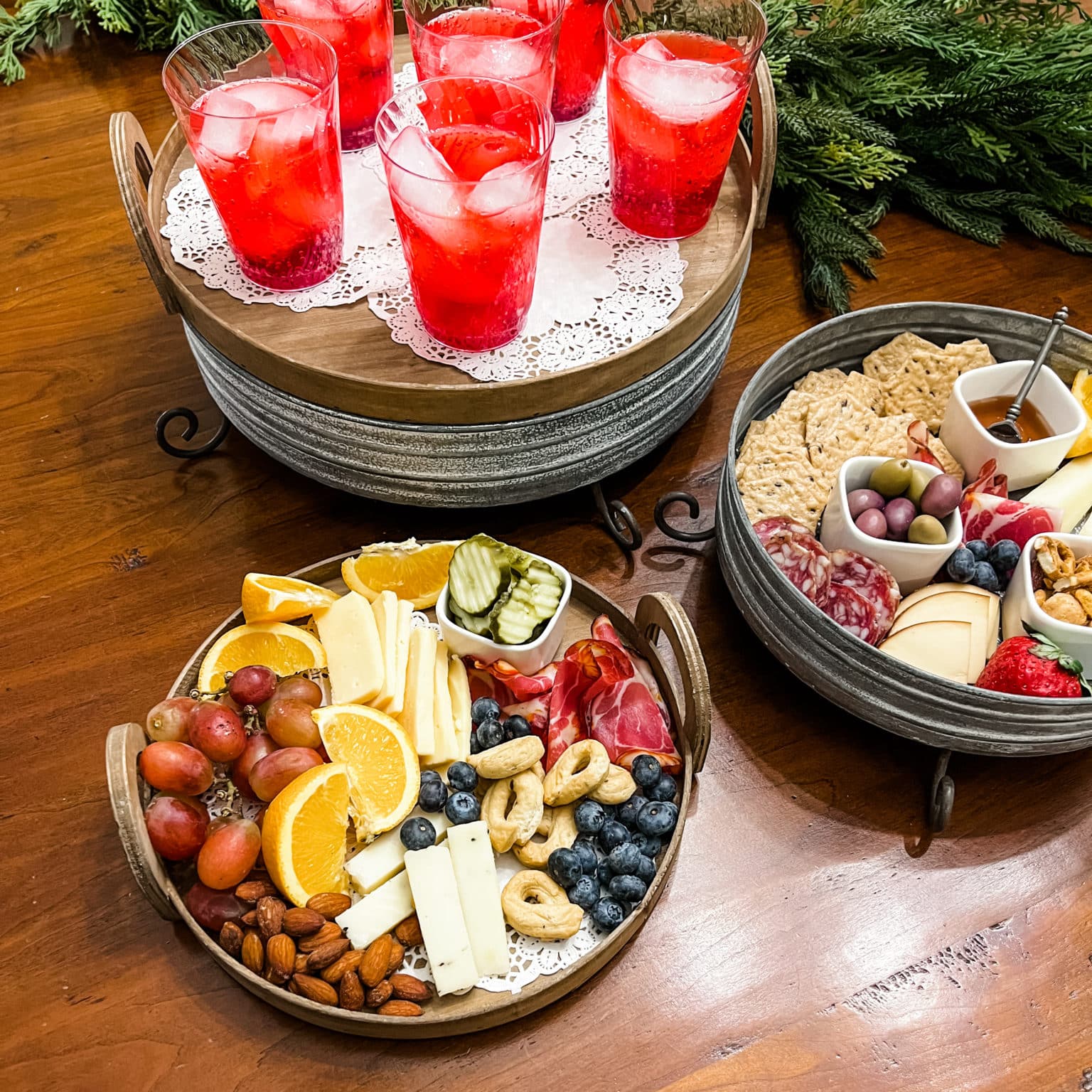 Round Wood Riser Trays - Piper Classics