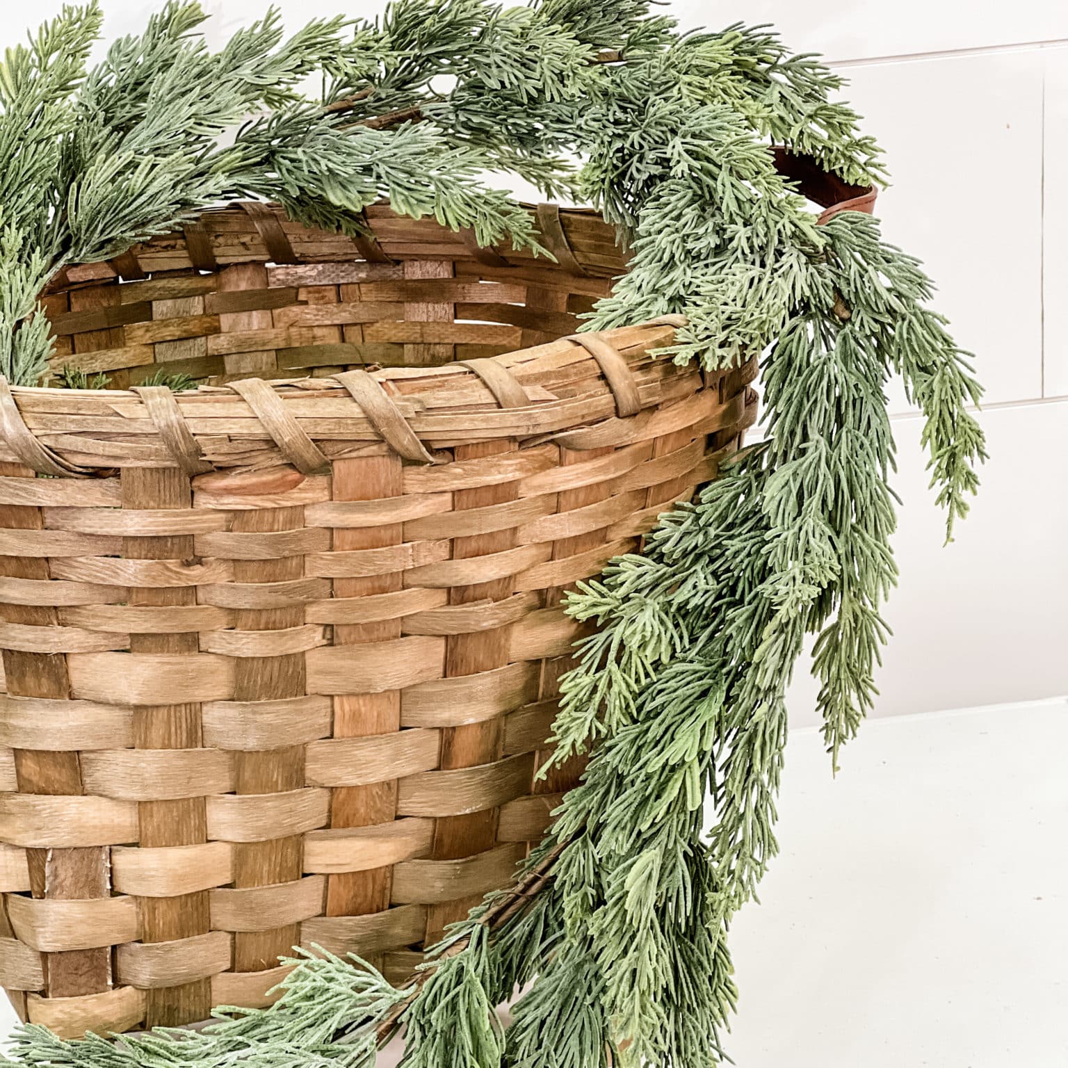 Draping Cedar Garland - Piper Classics