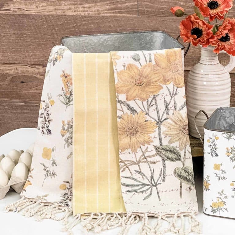Yellow Flowers Tea Towels Set/3 Assorted Piper Classics