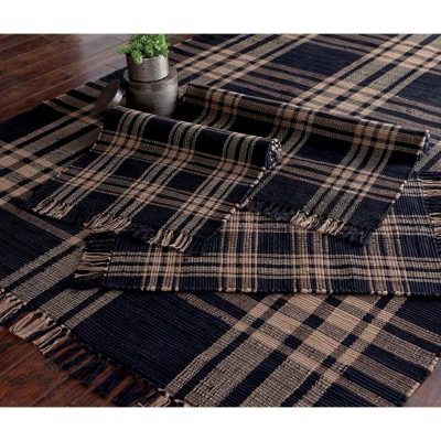 Sturbridge Black Rag Rug - 24" x 42"