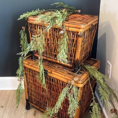 Cascading Cedar Garland, Set/2