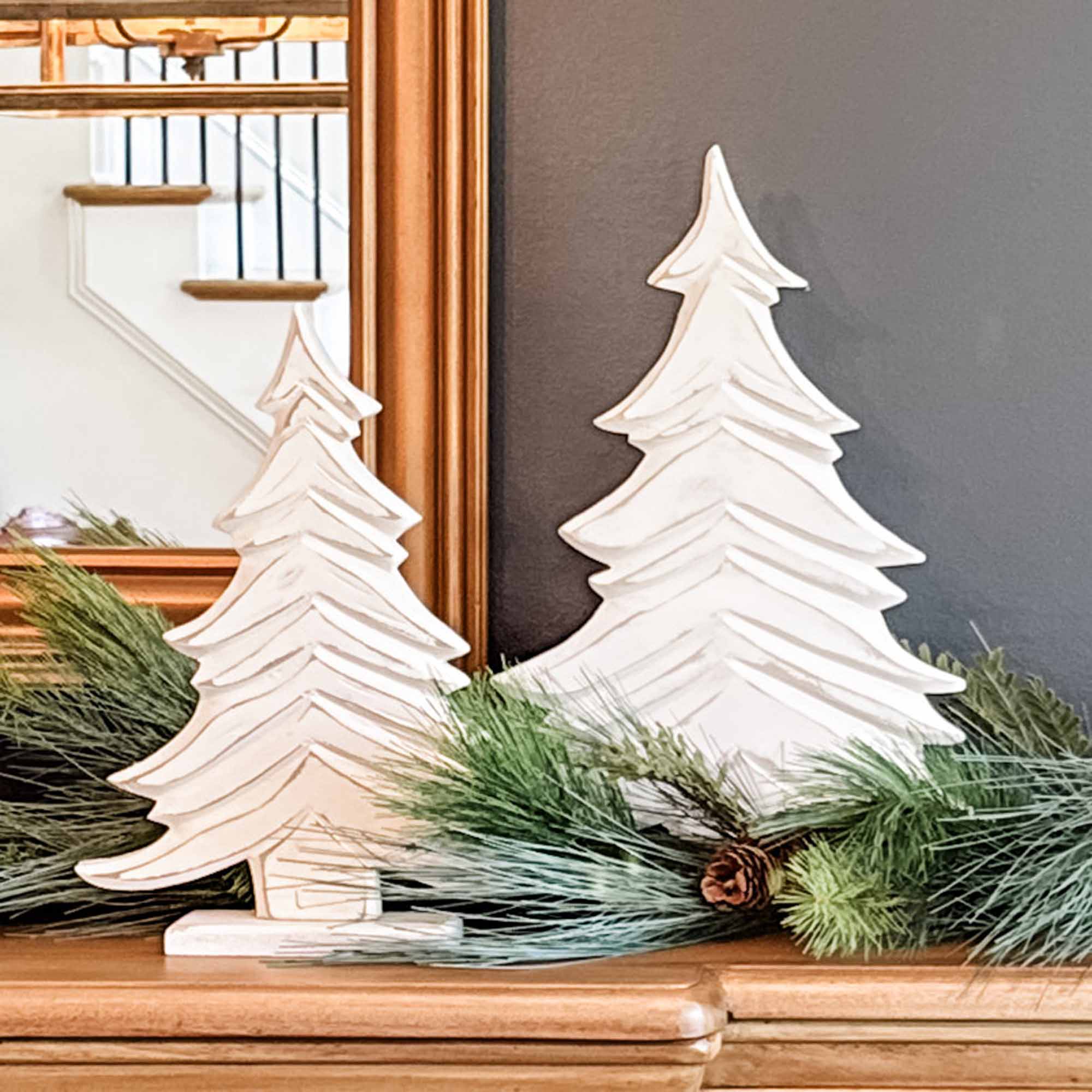 Carved Pine Trees, Set/2